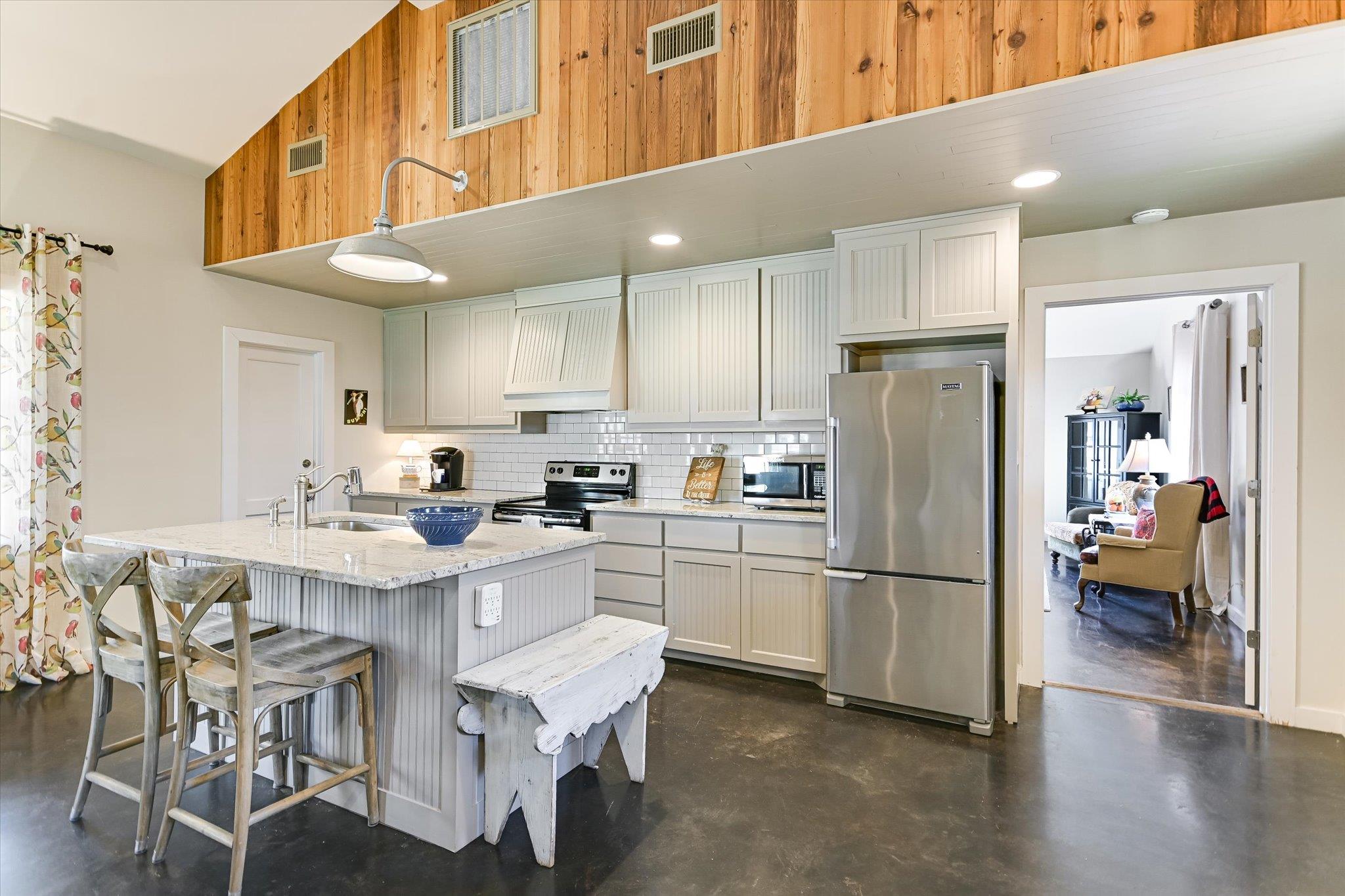 300 MILL RACE LN # 4
