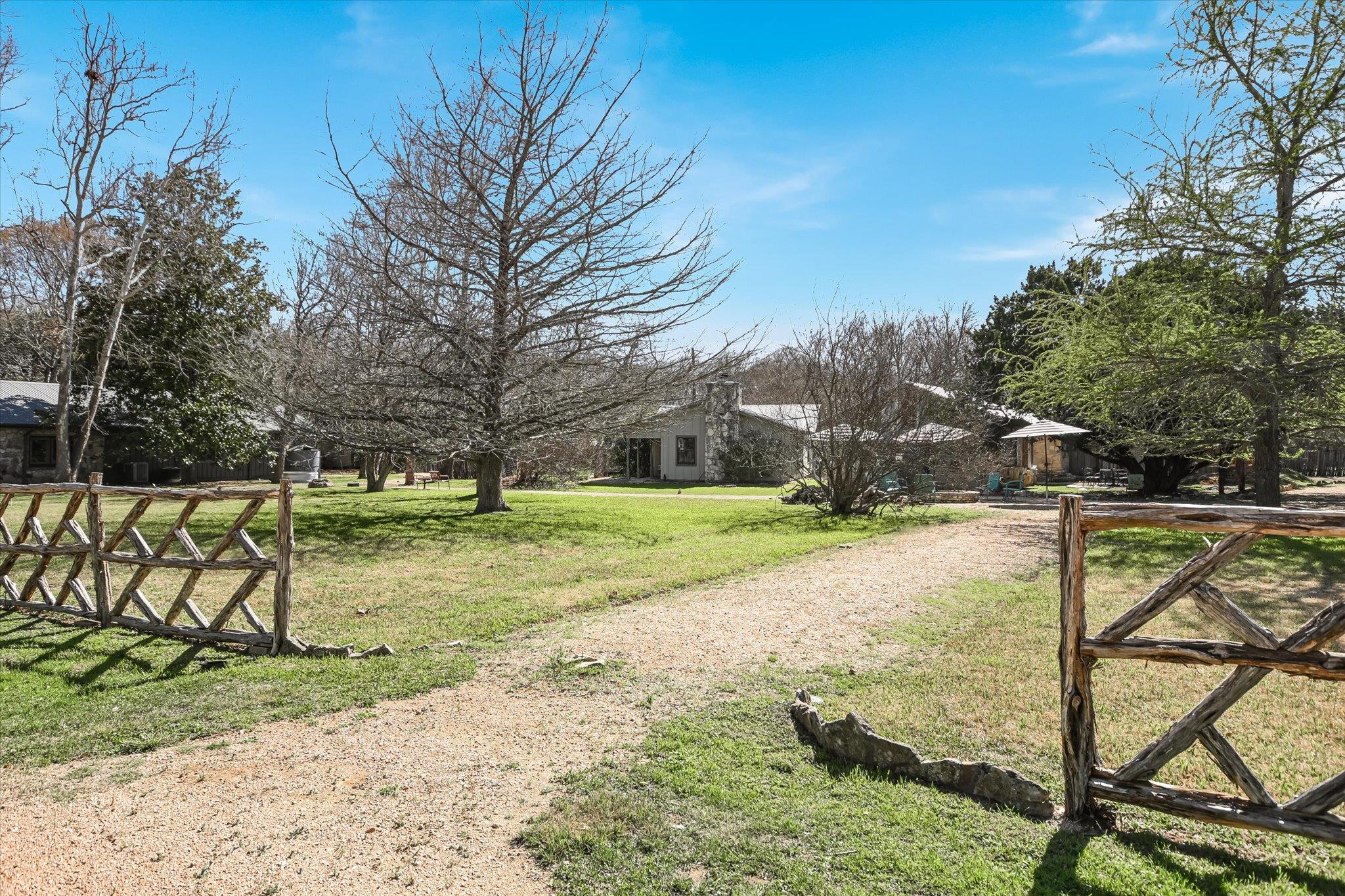 300 MILL RACE LN # 4