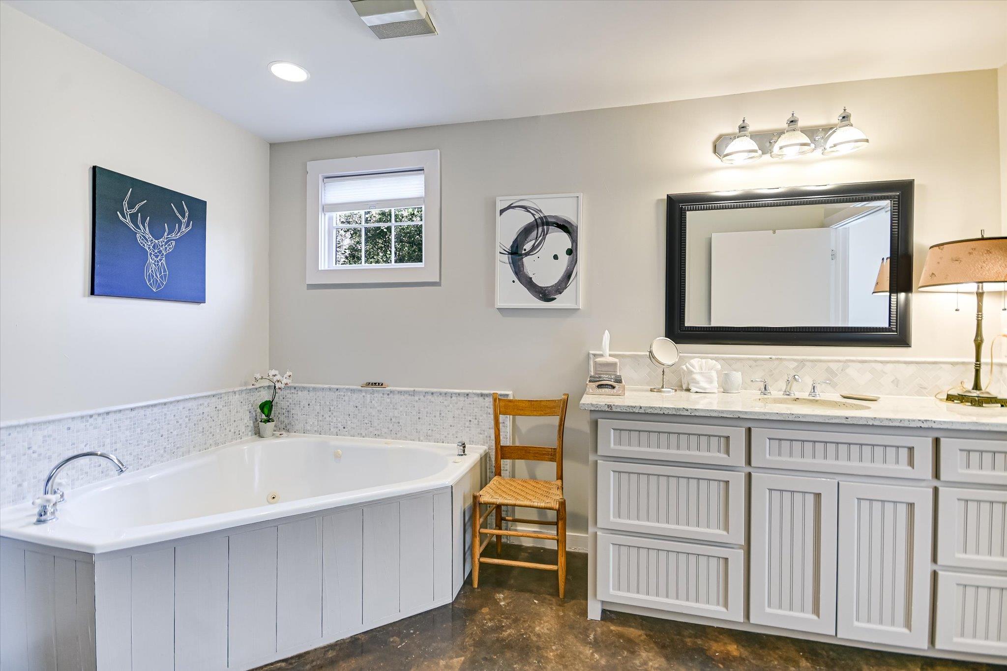 300 MILL RACE LN # 4