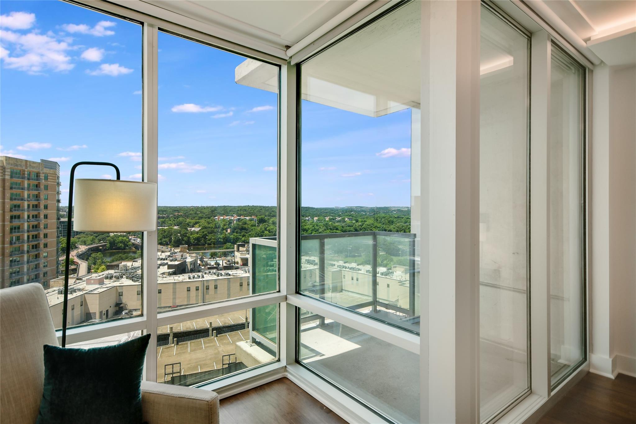 300 Bowie ST # 1403