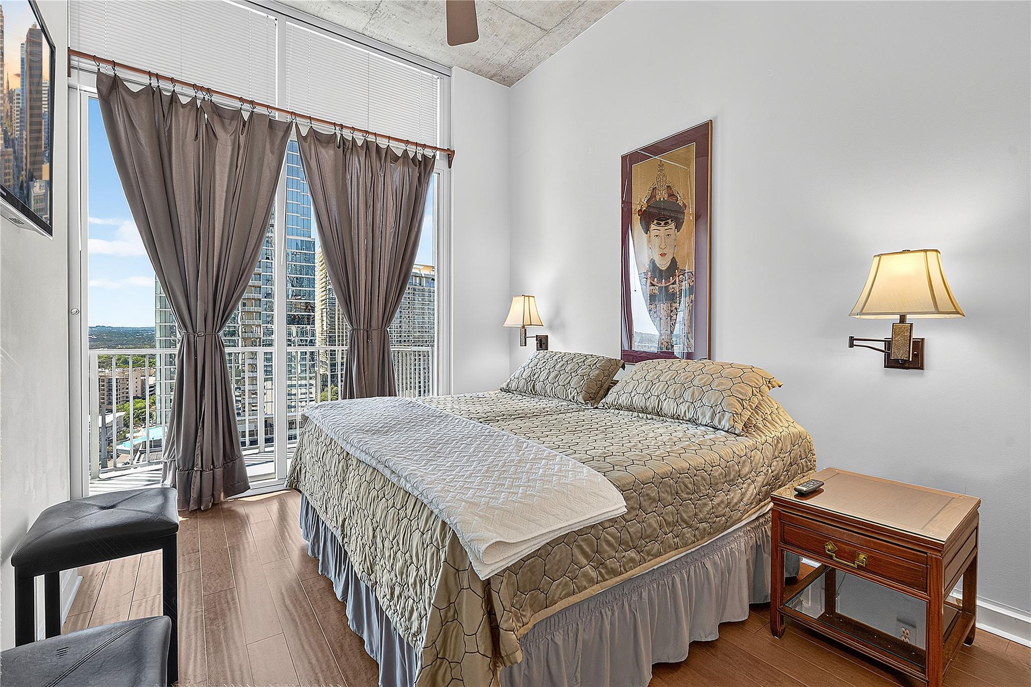 360 Nueces ST # 1604
