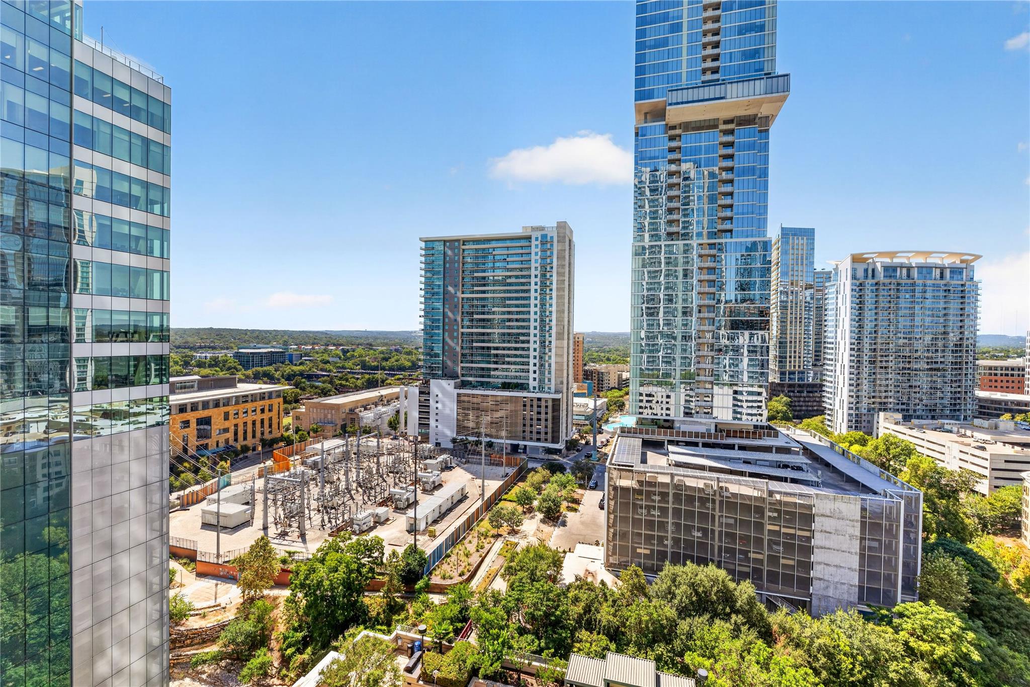 360 Nueces ST # 1604