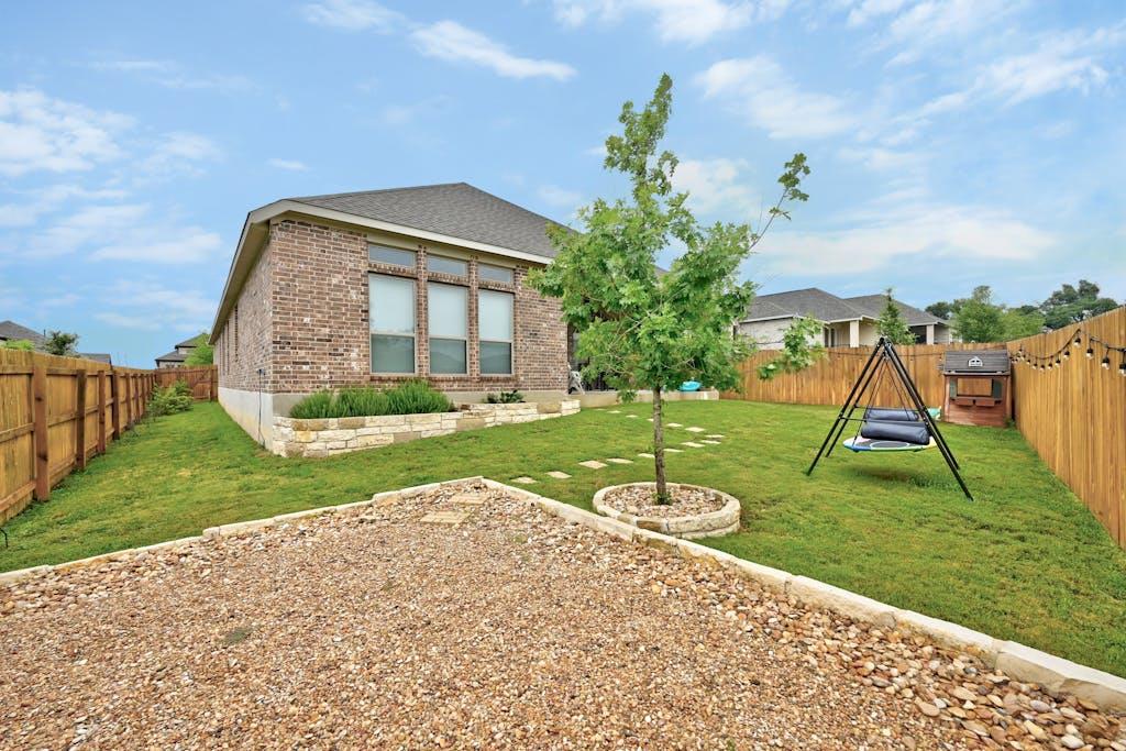 132 Cyrus Milton DR