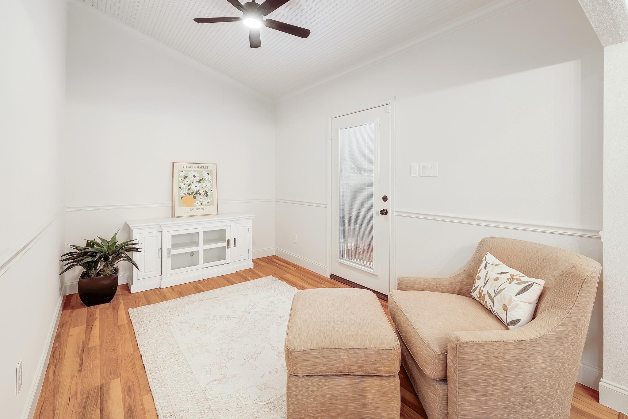 2012 Castle View DR