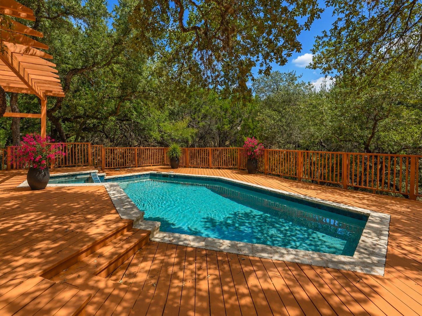 224 Hurst Creek RD