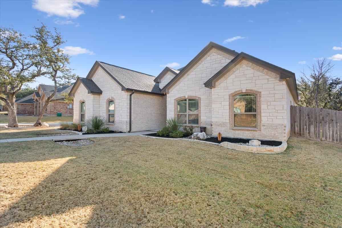 102 Rancho Del Lago LN