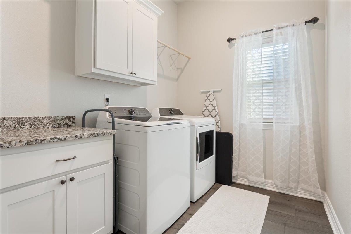 102 Rancho Del Lago LN