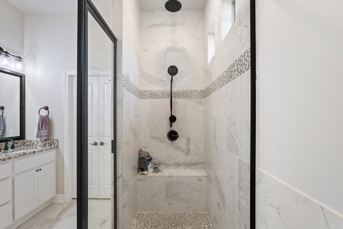 102 Rancho Del Lago LN