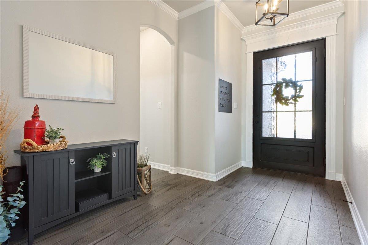 102 Rancho Del Lago LN