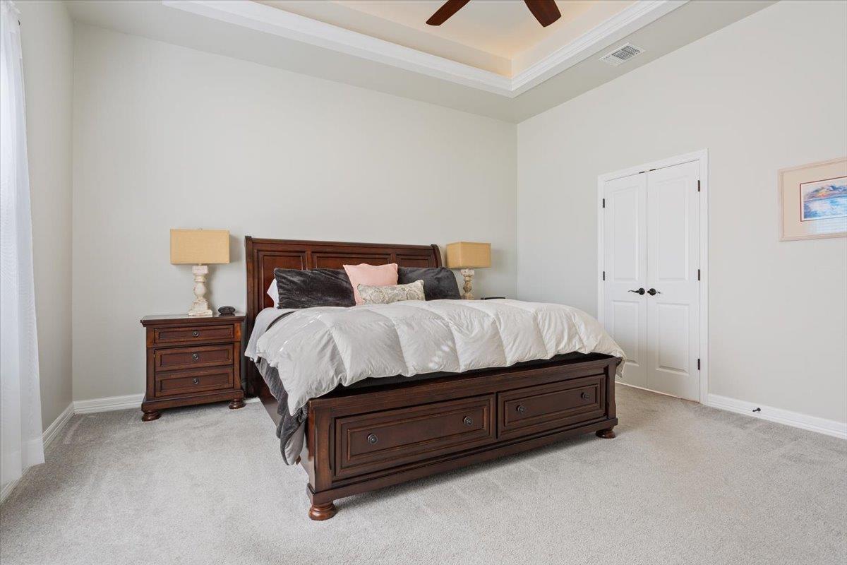 102 Rancho Del Lago LN