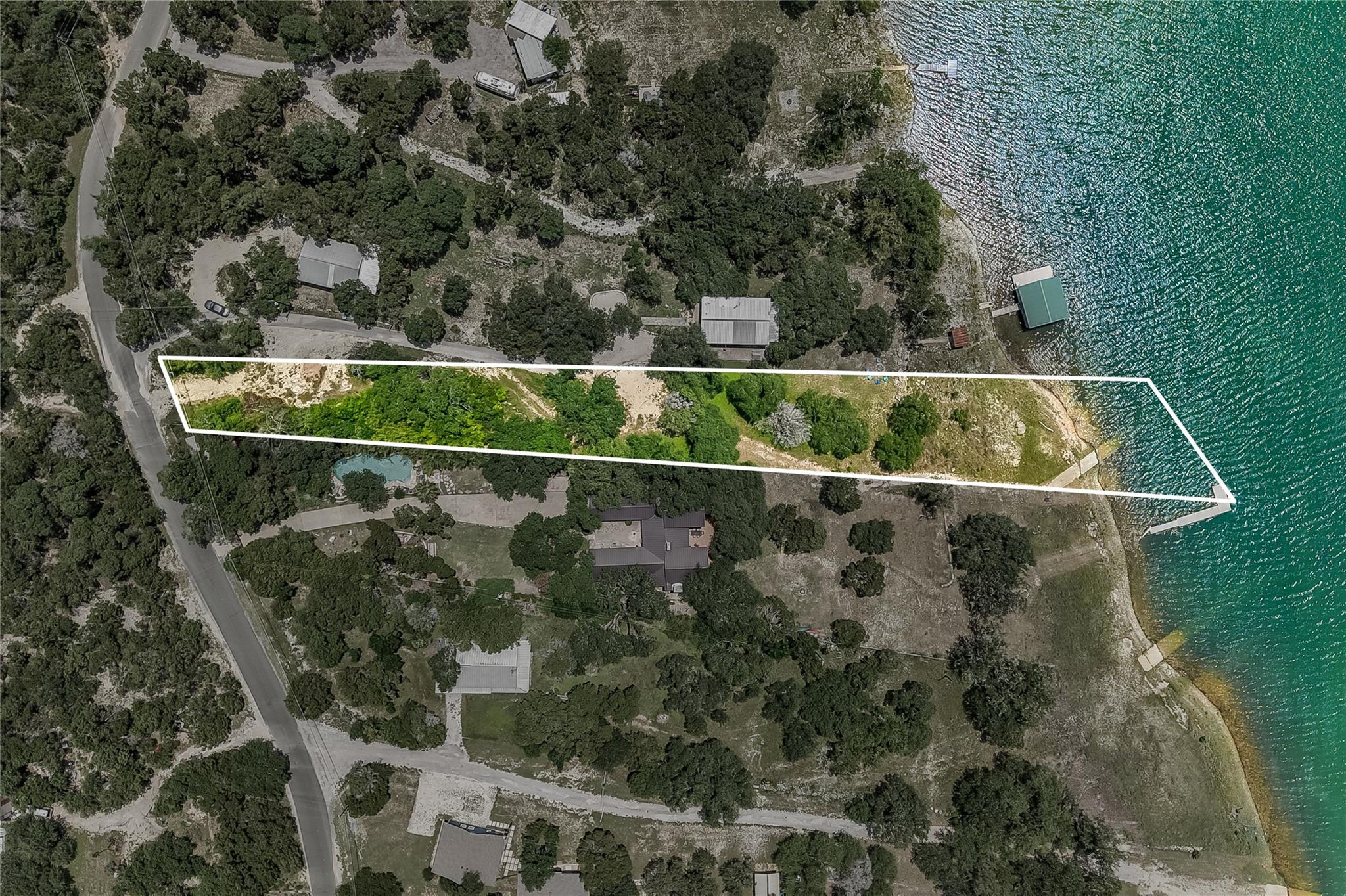11104 Beach RD