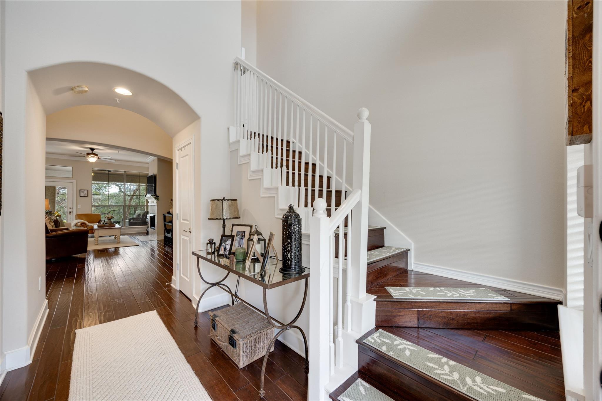 7800 Southwest PKWY # 412