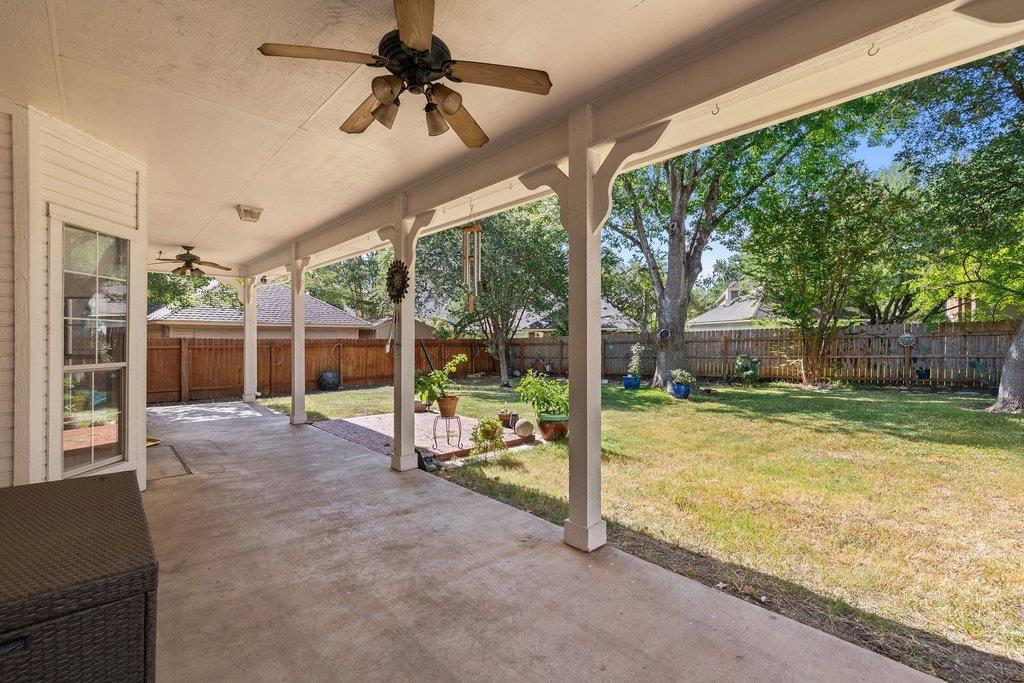 6215 John Chisum LN