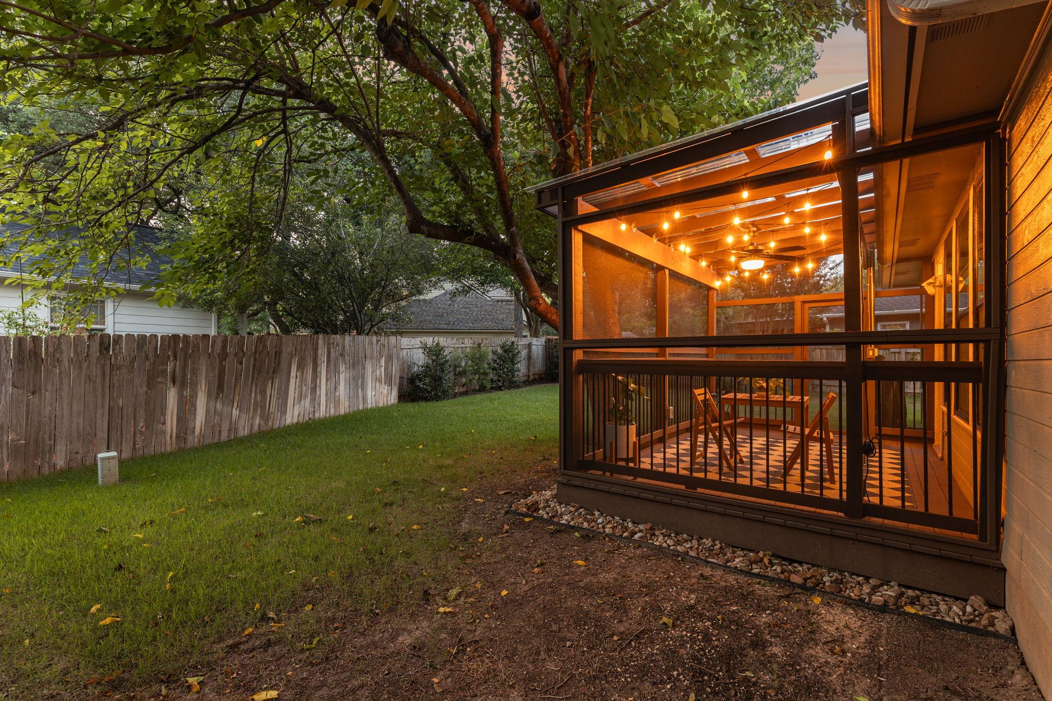 15708 Monona CV