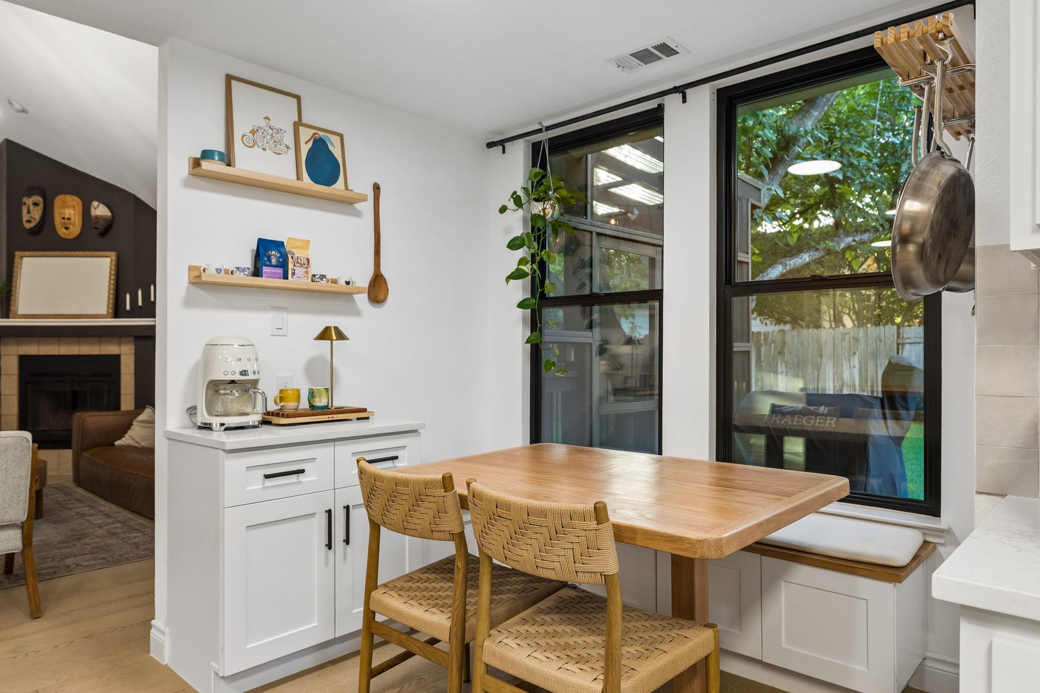 15708 Monona CV