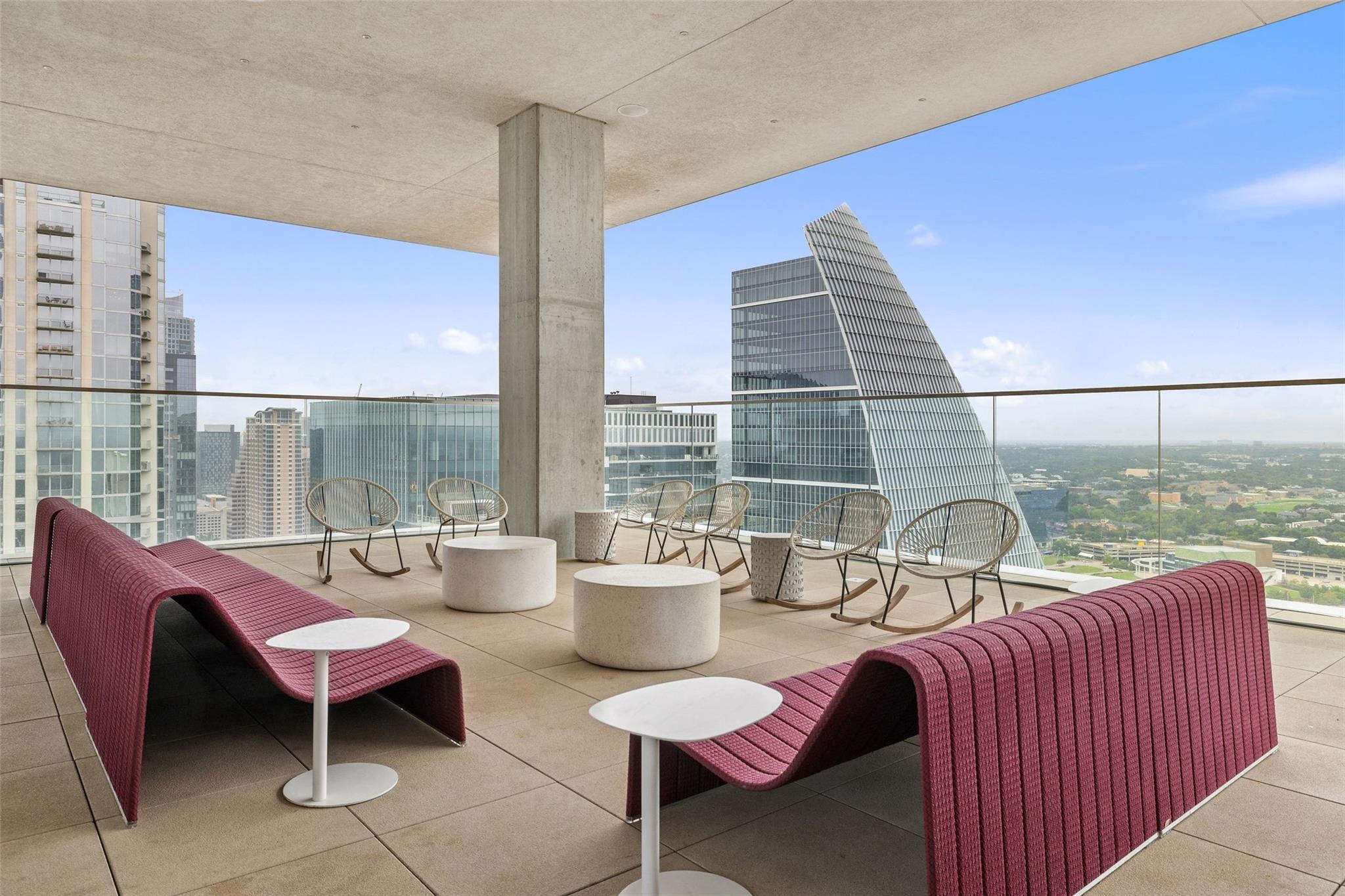 301 West Ave # 1403