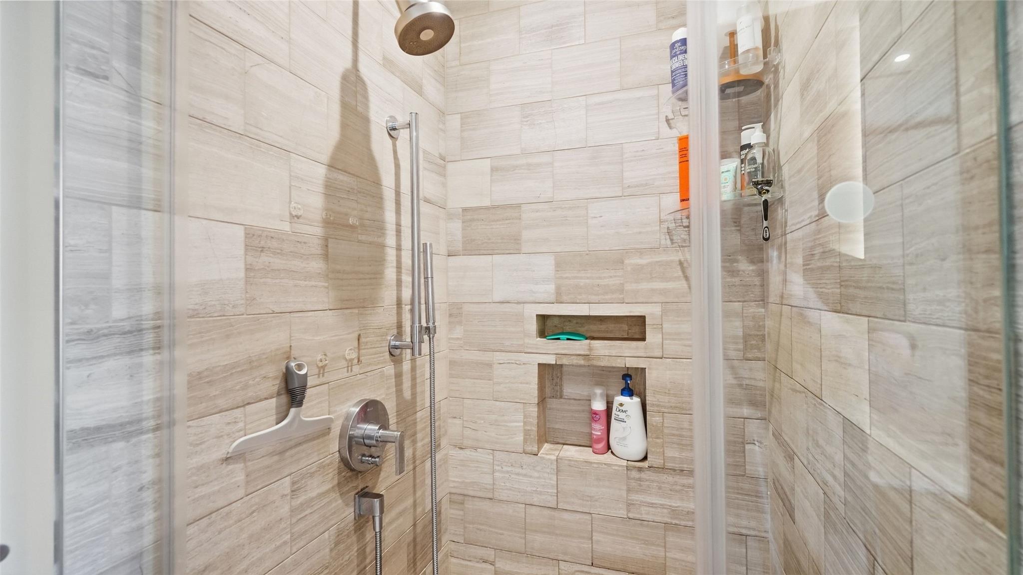 301 West Ave # 1403