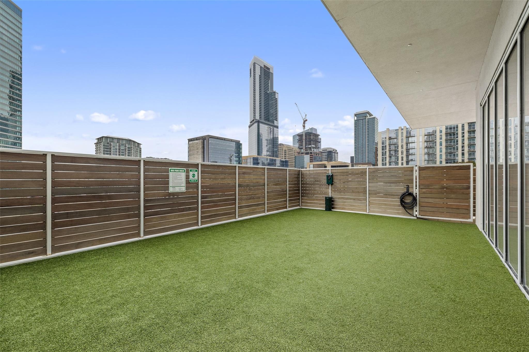 301 West Ave # 1403