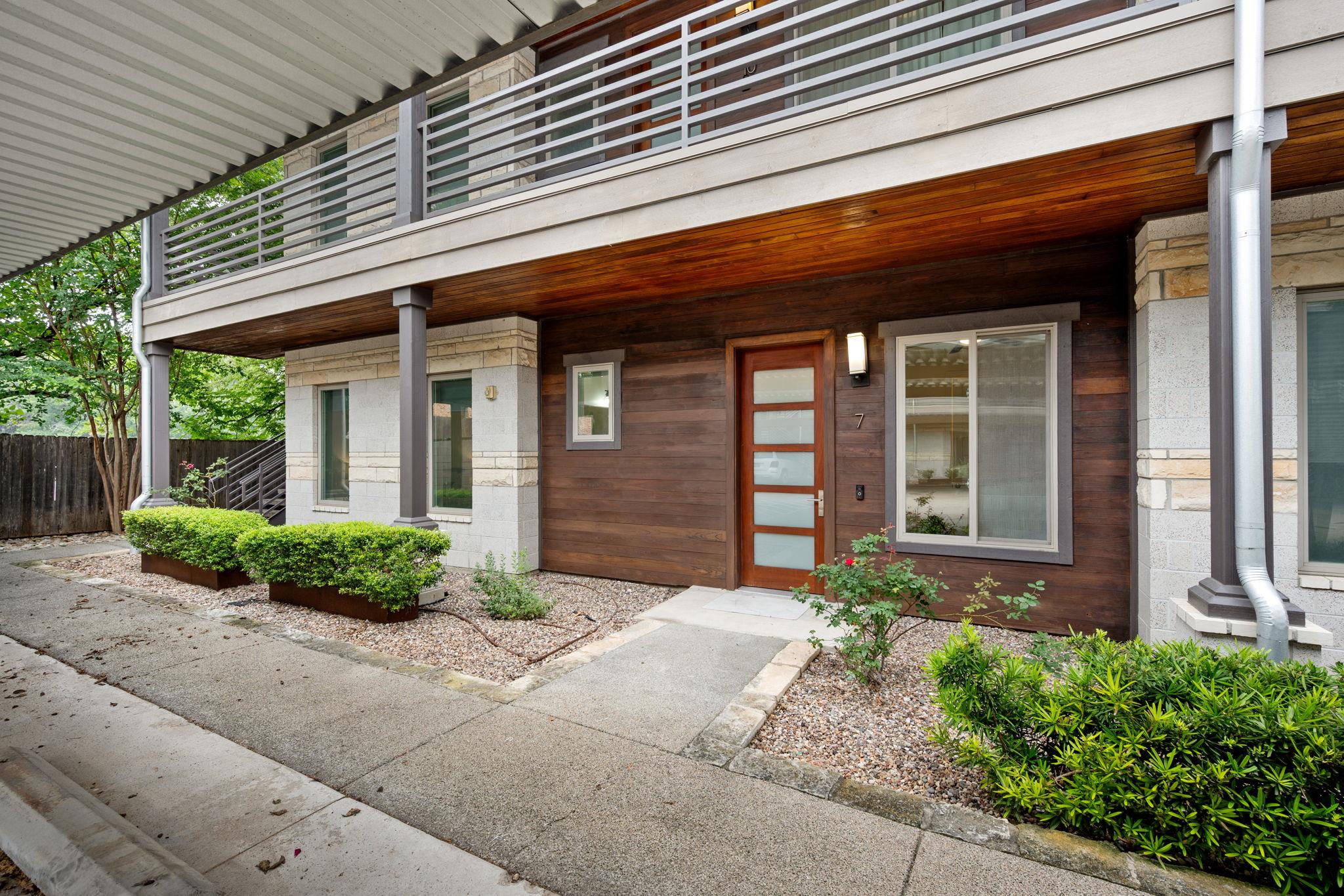 1504 Collier ST # 7