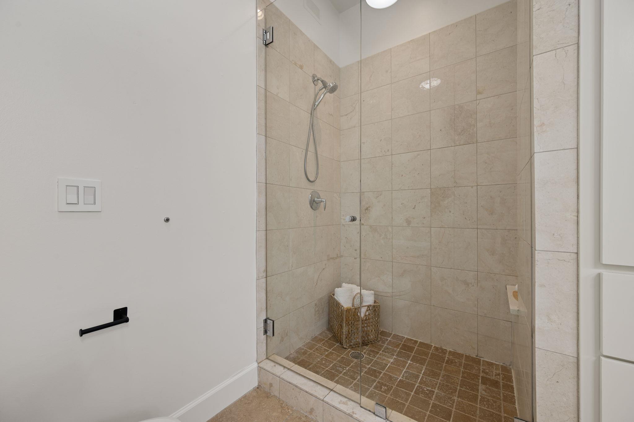 1504 Collier ST # 7