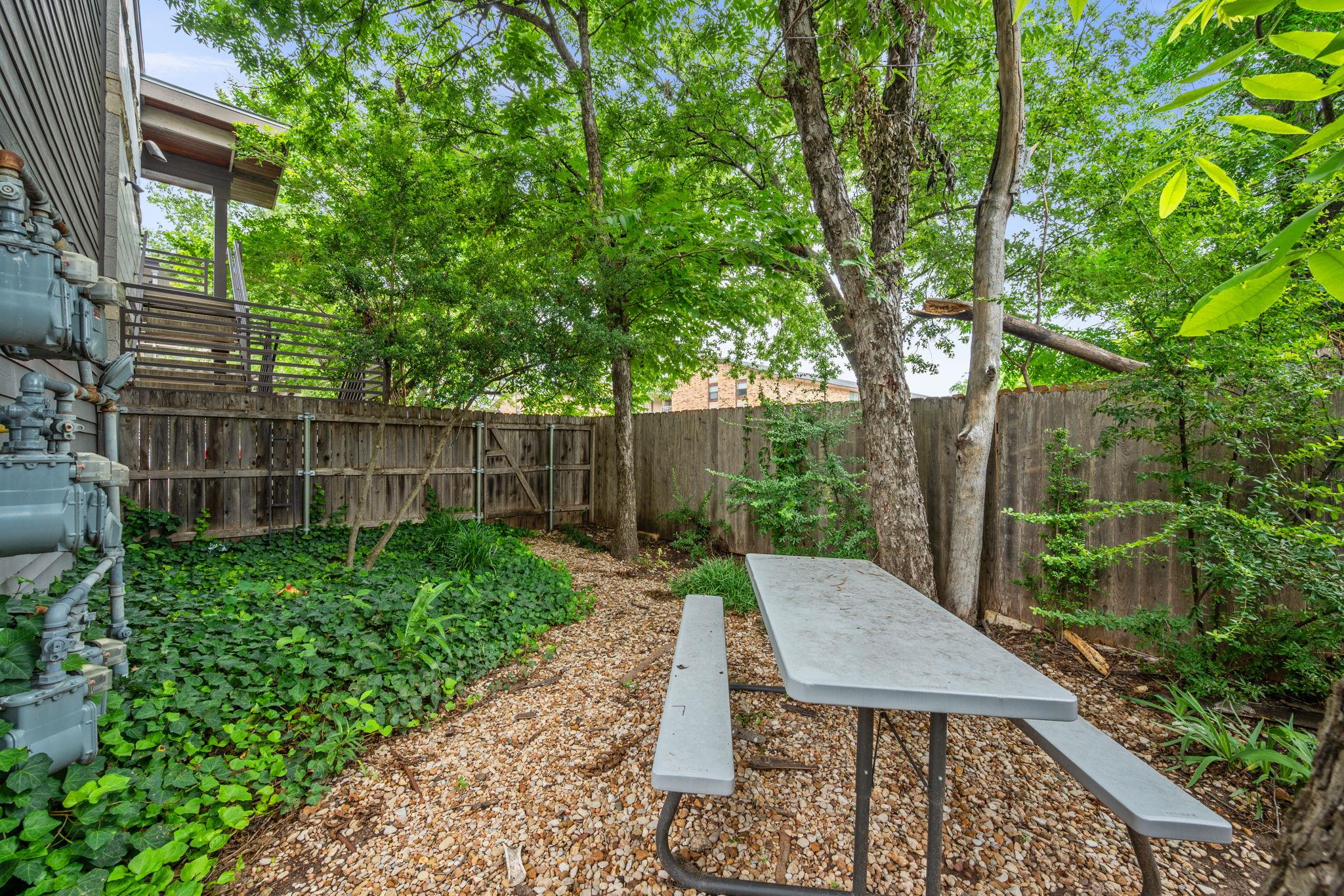 1504 Collier ST # 7