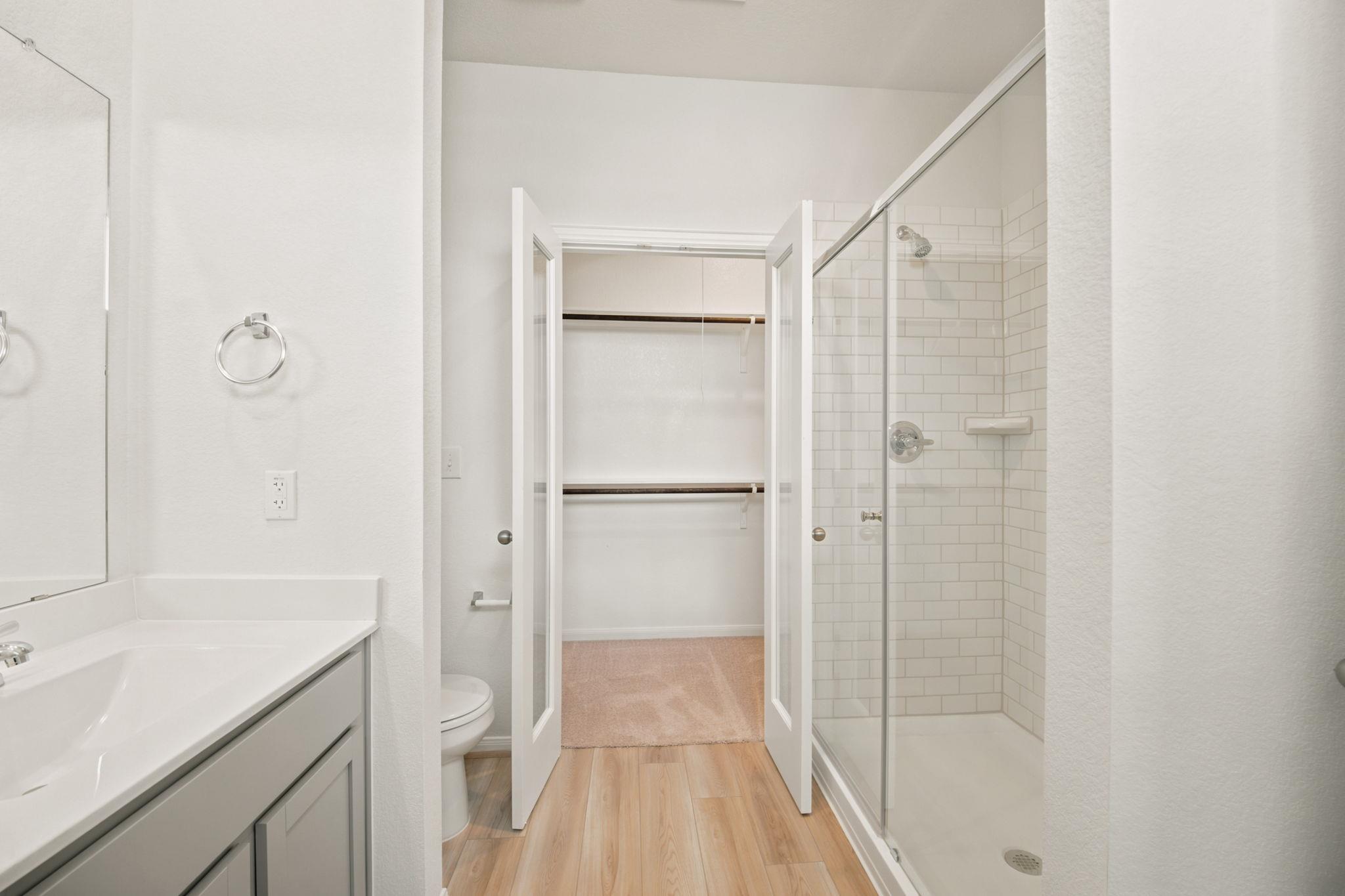 500 Municipal DR # 102