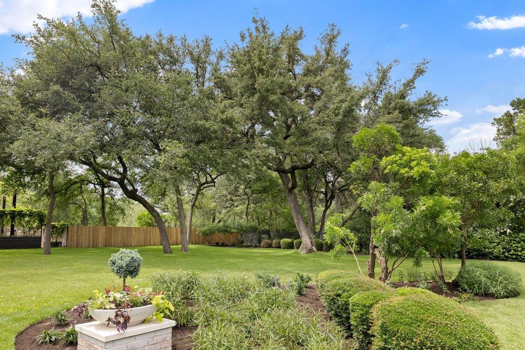 3608 Woodcutters WAY