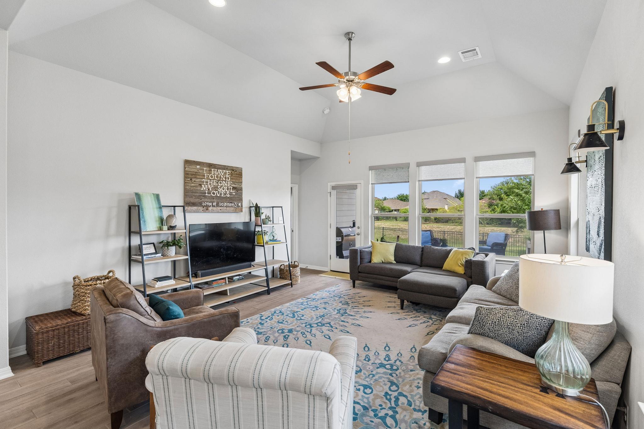 334 Blue Oak BLVD