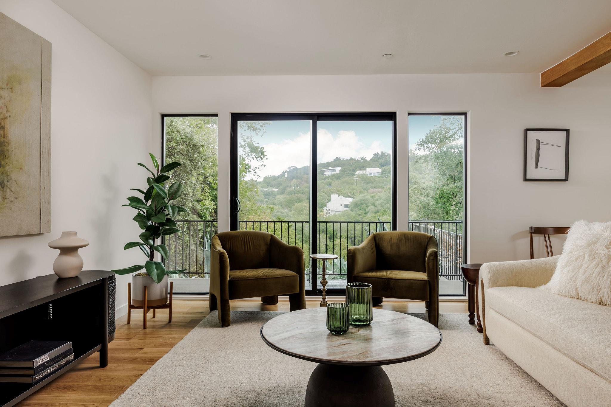 2305 Trail Of Madrones
