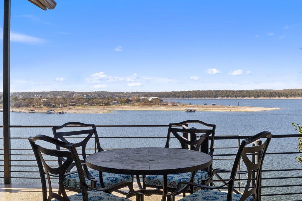 1606 Buffalo Gap RD