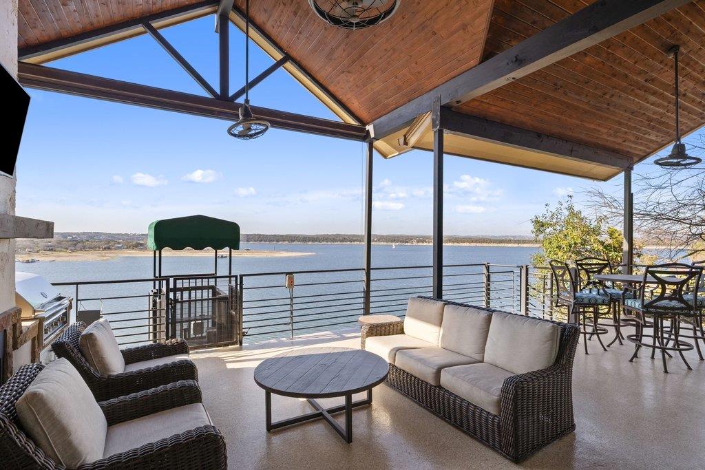 1606 Buffalo Gap RD