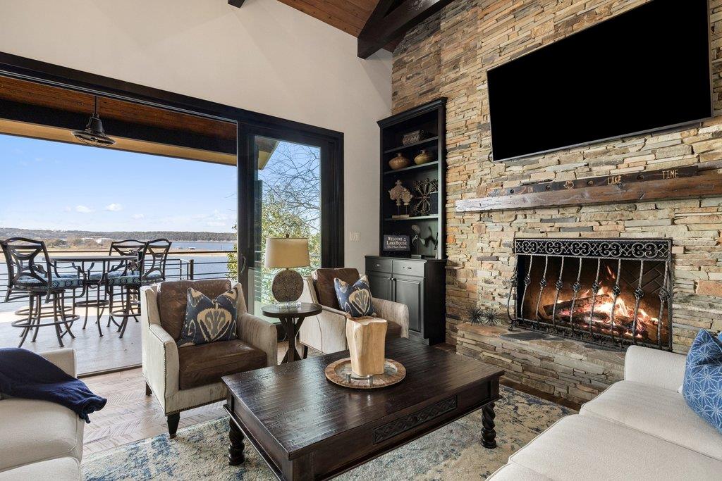 1606 Buffalo Gap RD