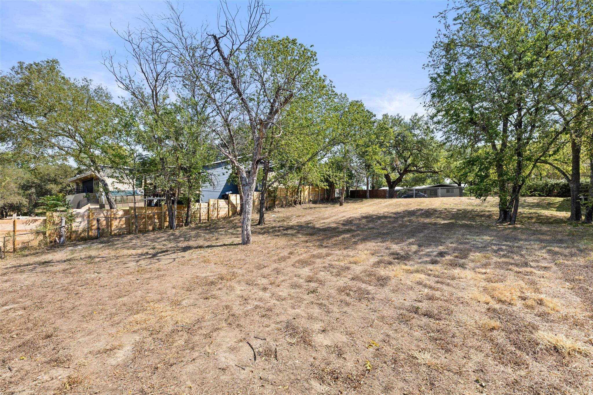4706 Roundup TRL