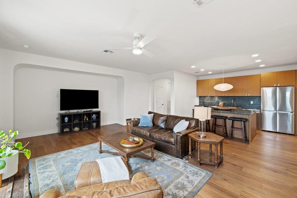 8616 Ipswich Bay DR