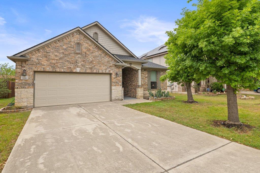 8616 Ipswich Bay DR