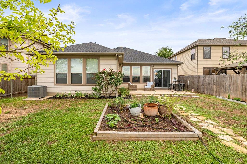 8616 Ipswich Bay DR