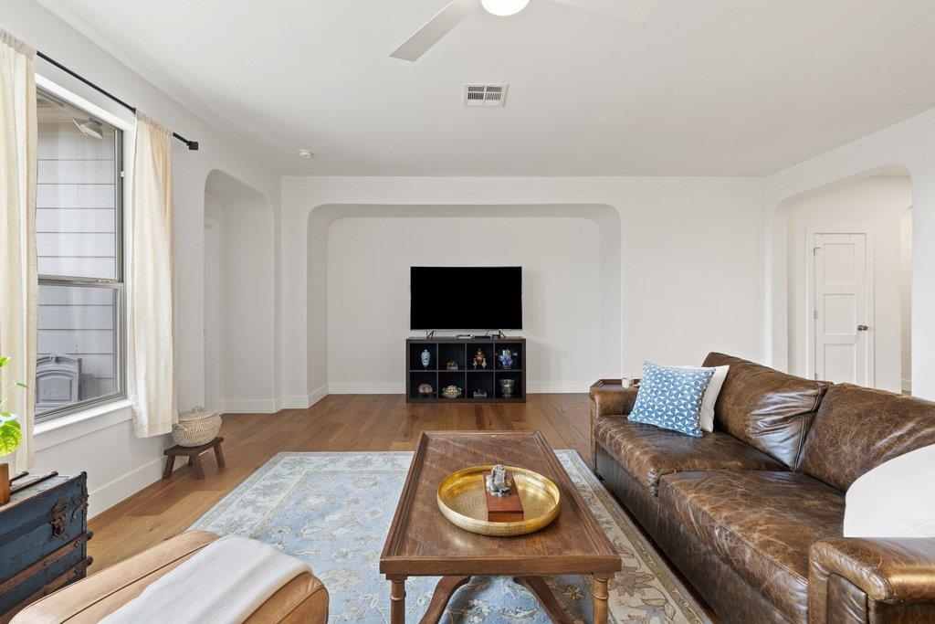 8616 Ipswich Bay DR