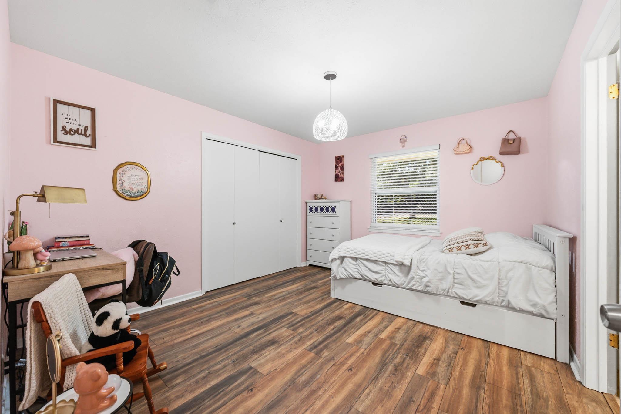 888 Shanklin RD