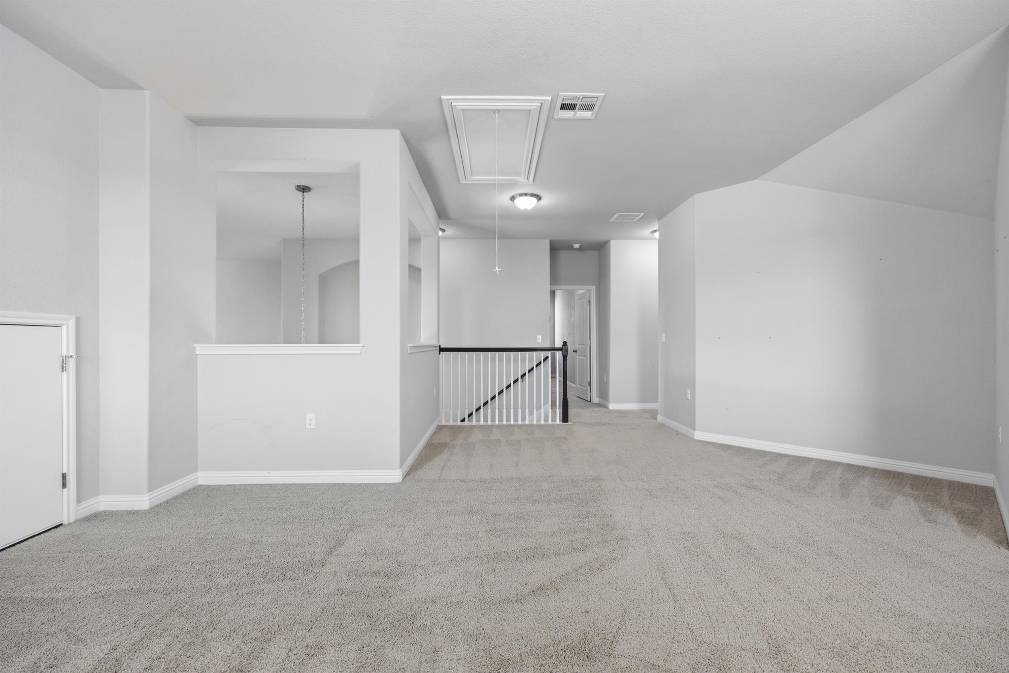 2209 Littleleaf LN