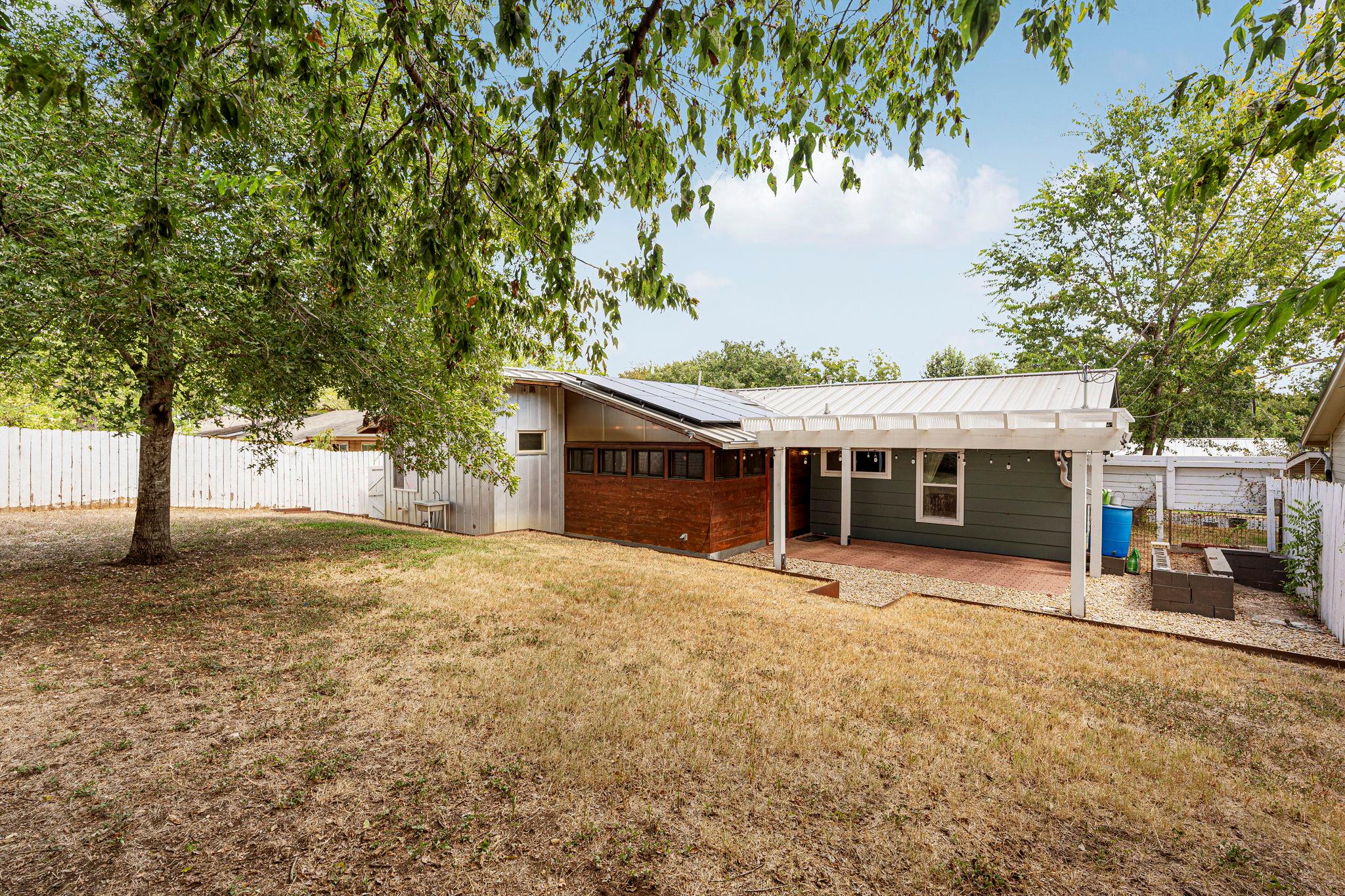 2608 SHERWOOD LN