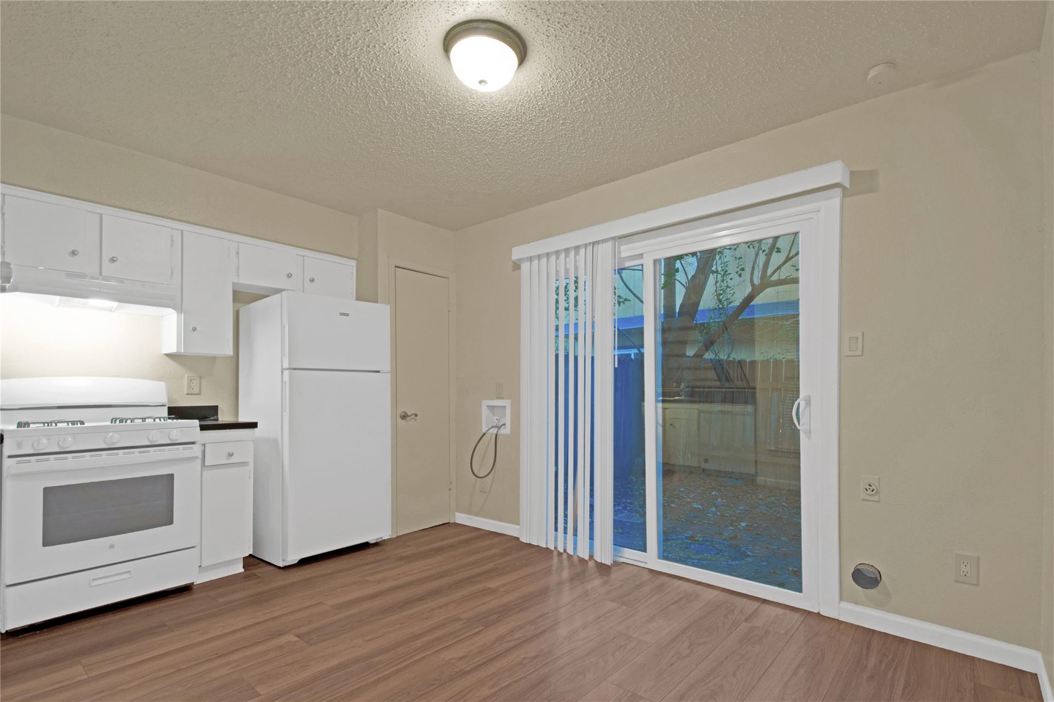 3454 Willowrun DR