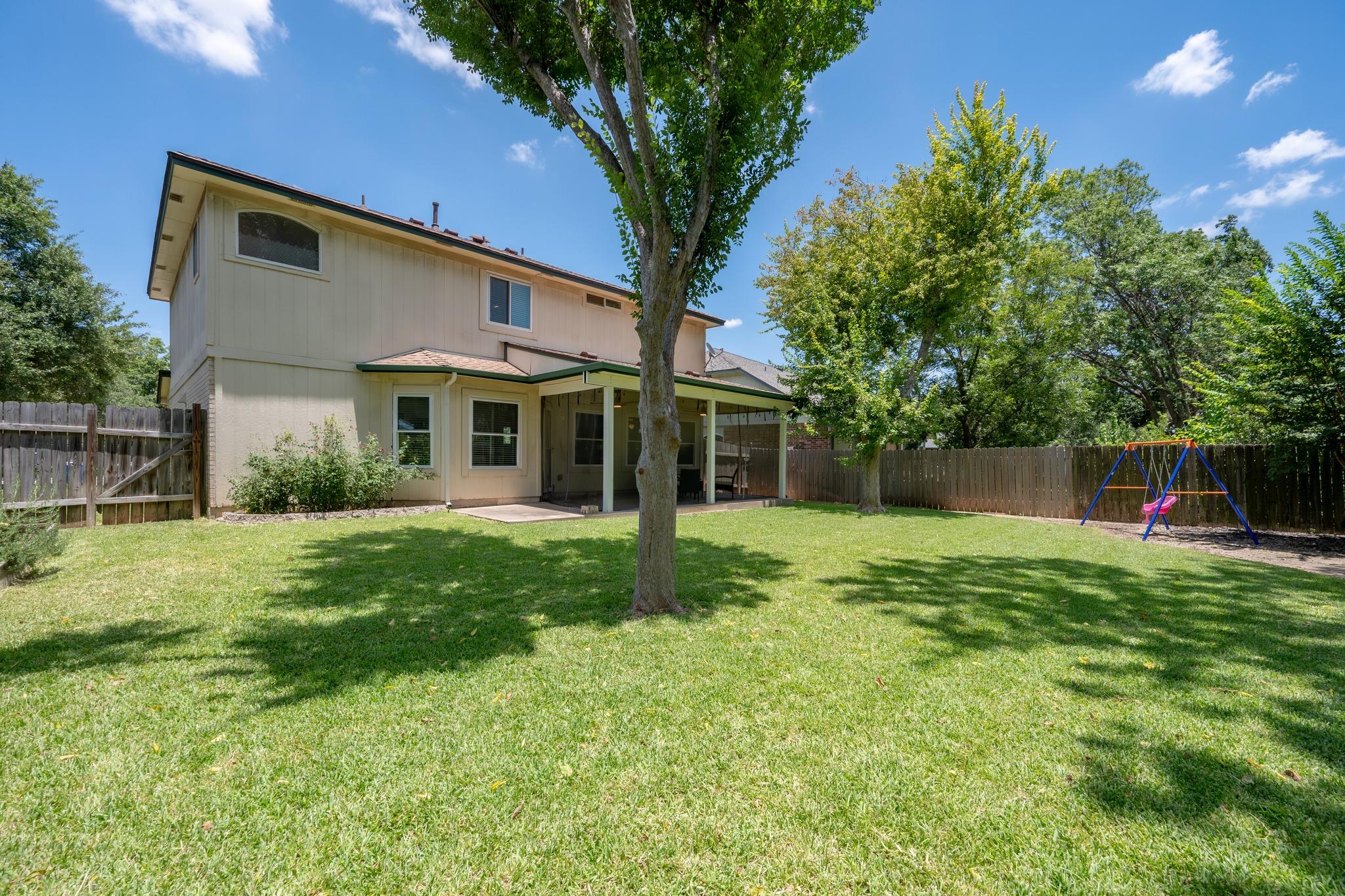 2913 Wavecrest BLVD