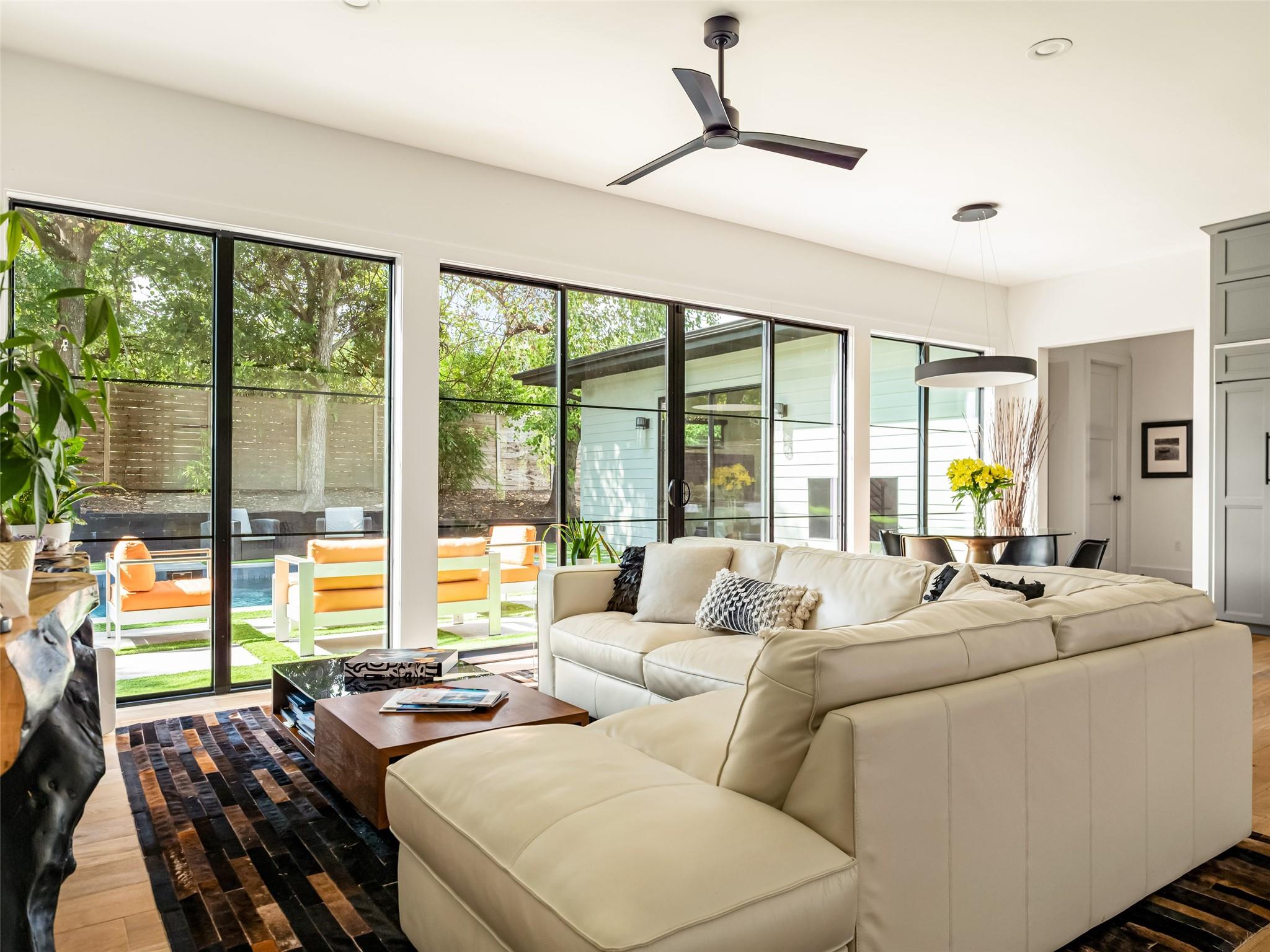 6100 Gena CT