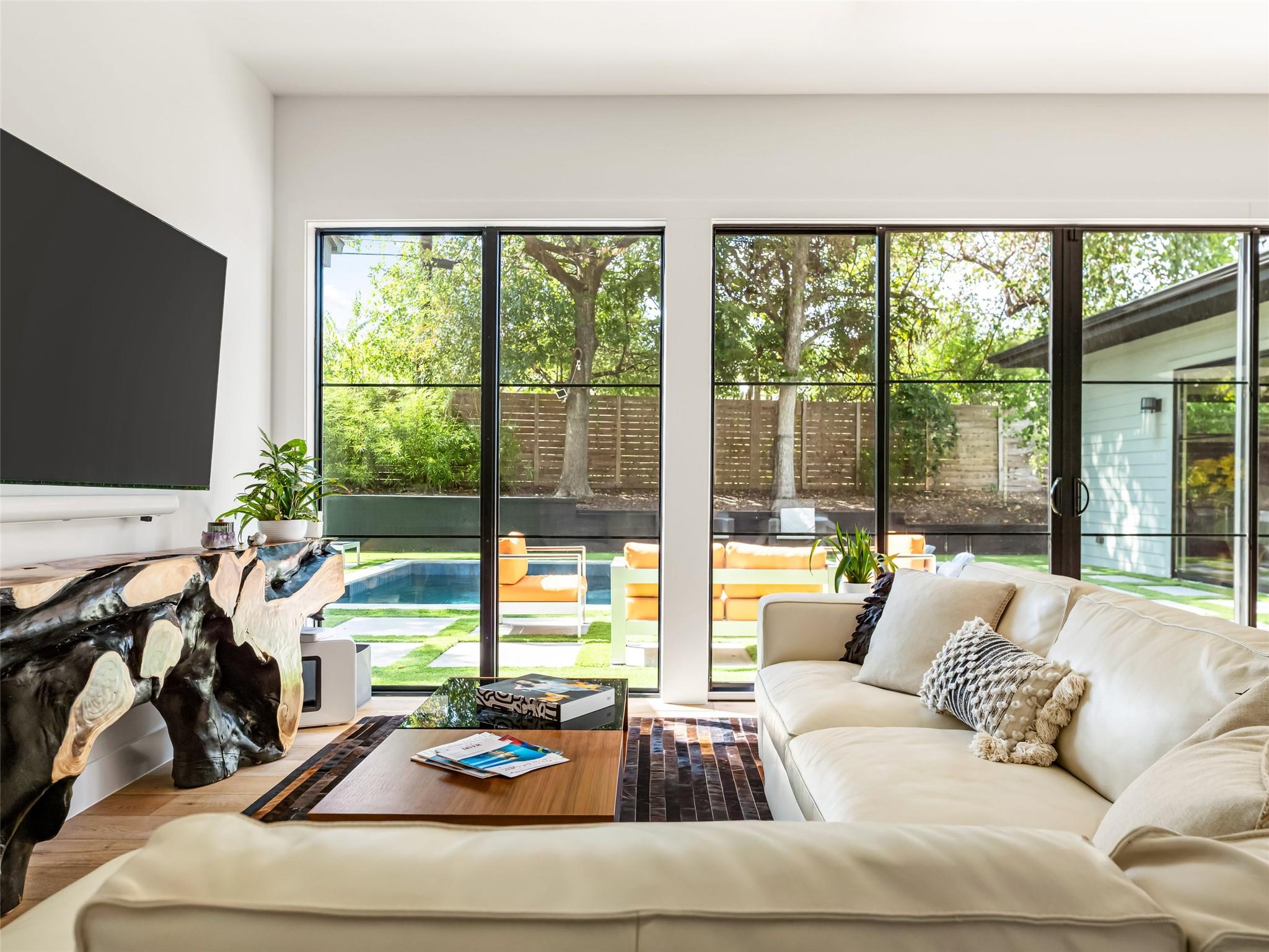 6100 Gena CT