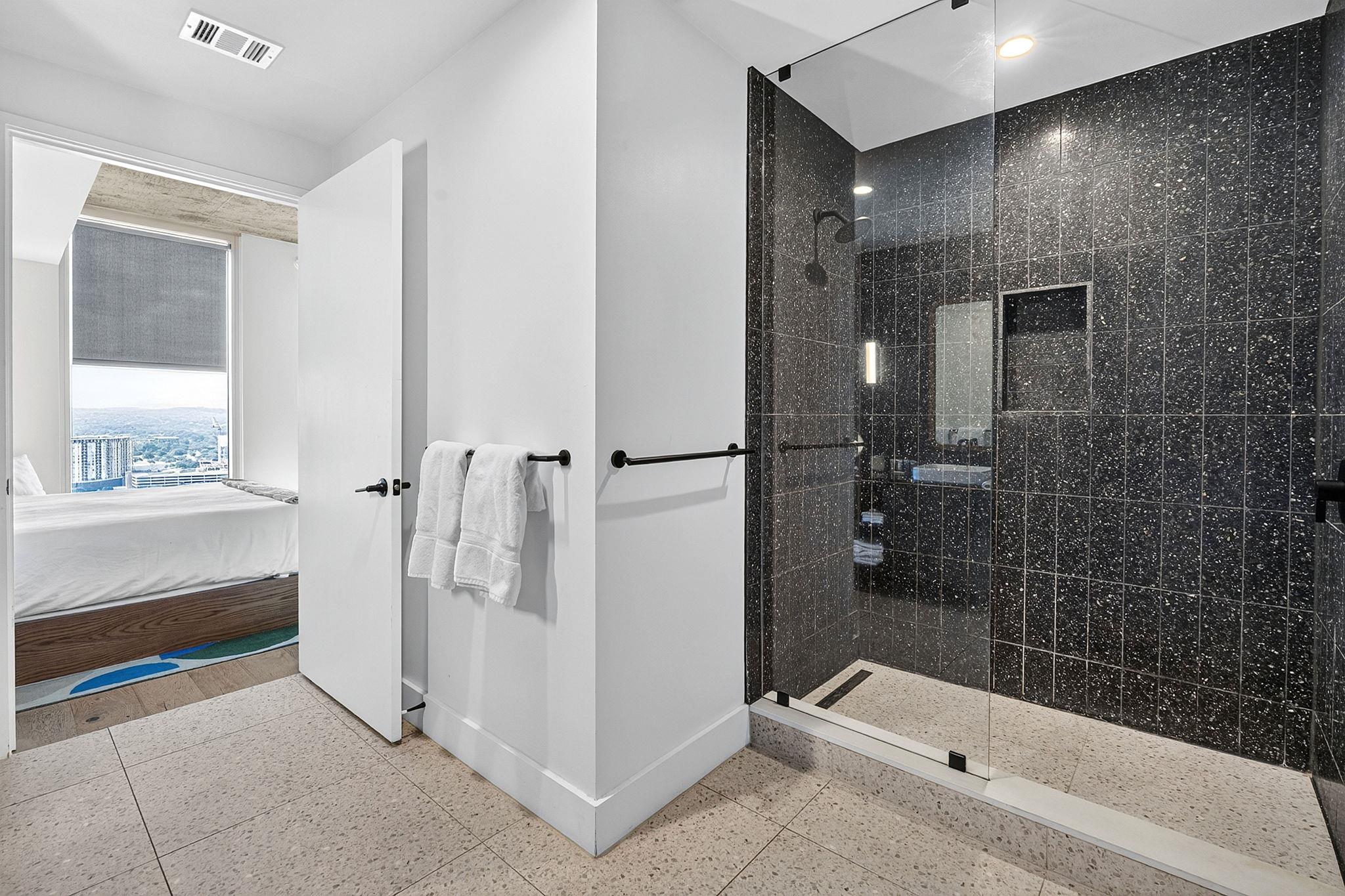 48 East Ave # 2911