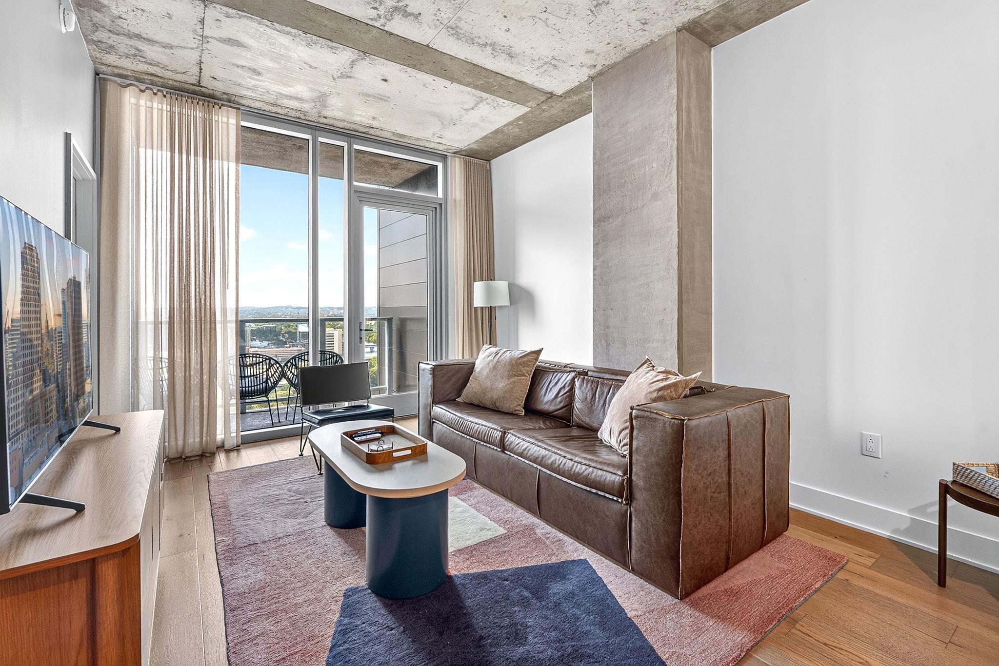 48 East Ave # 2911