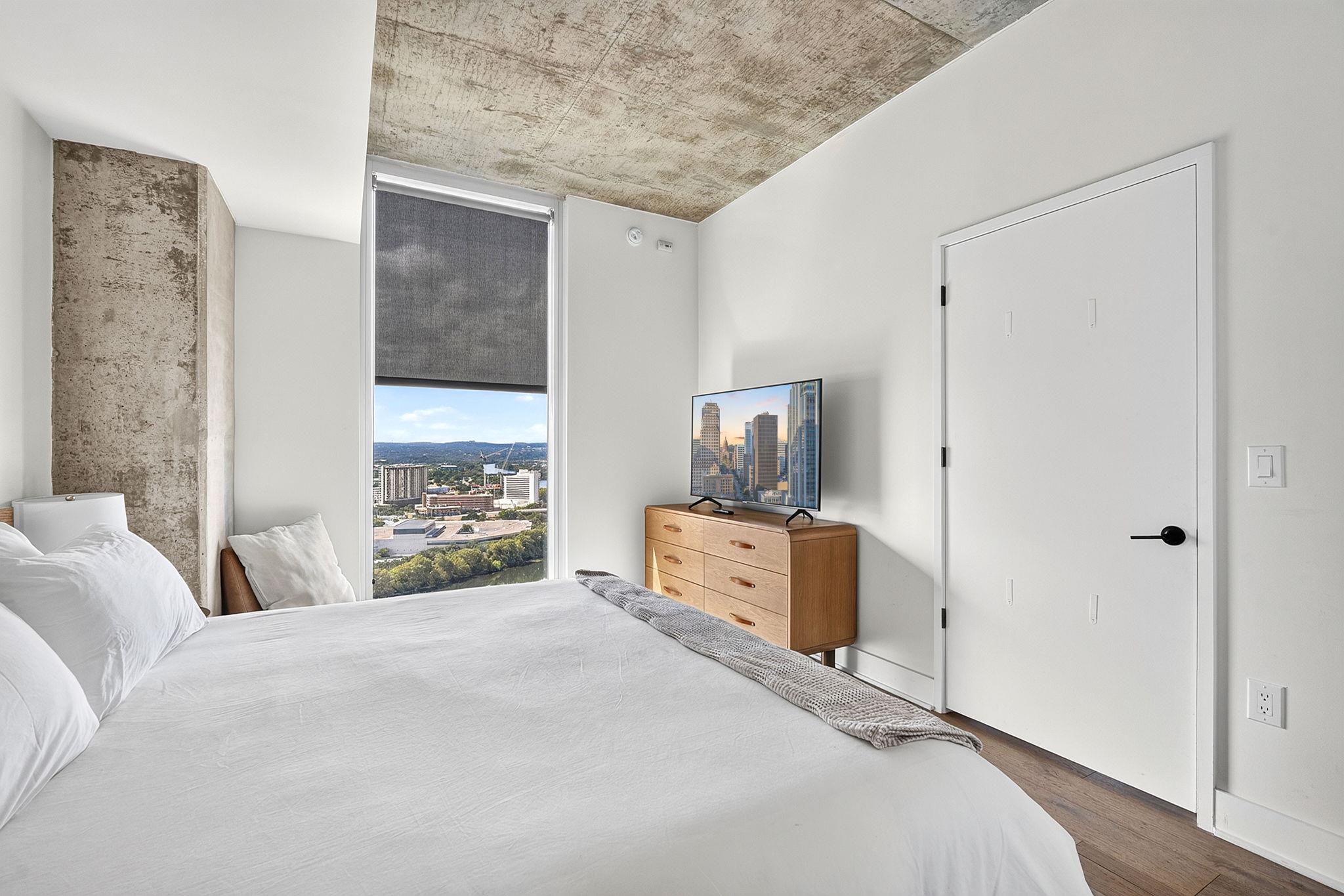48 East Ave # 2911
