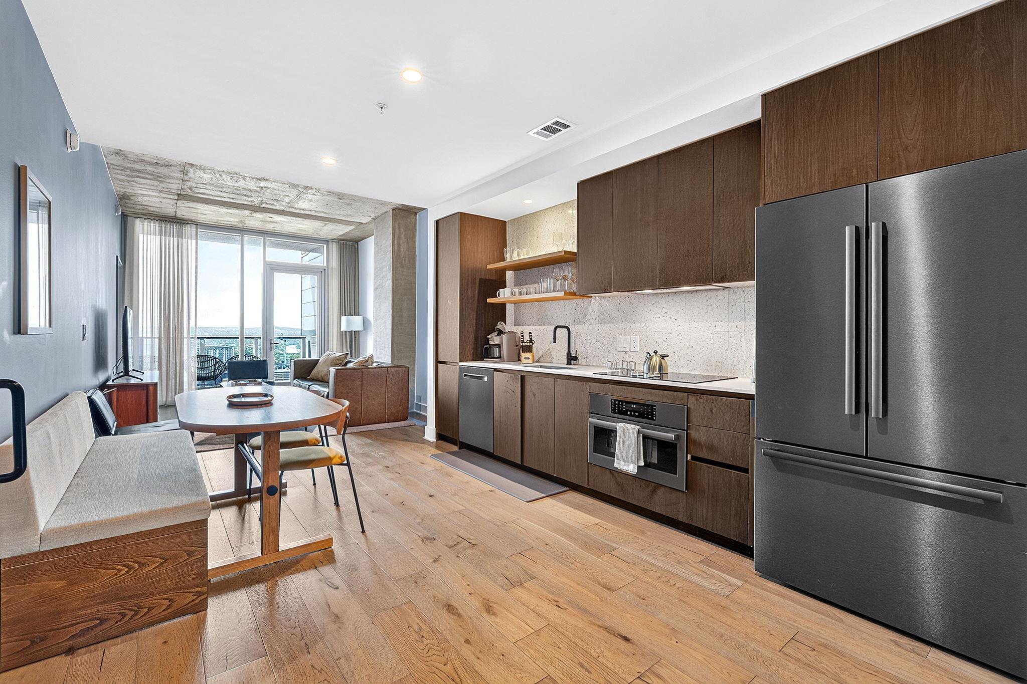 48 East Ave # 2911