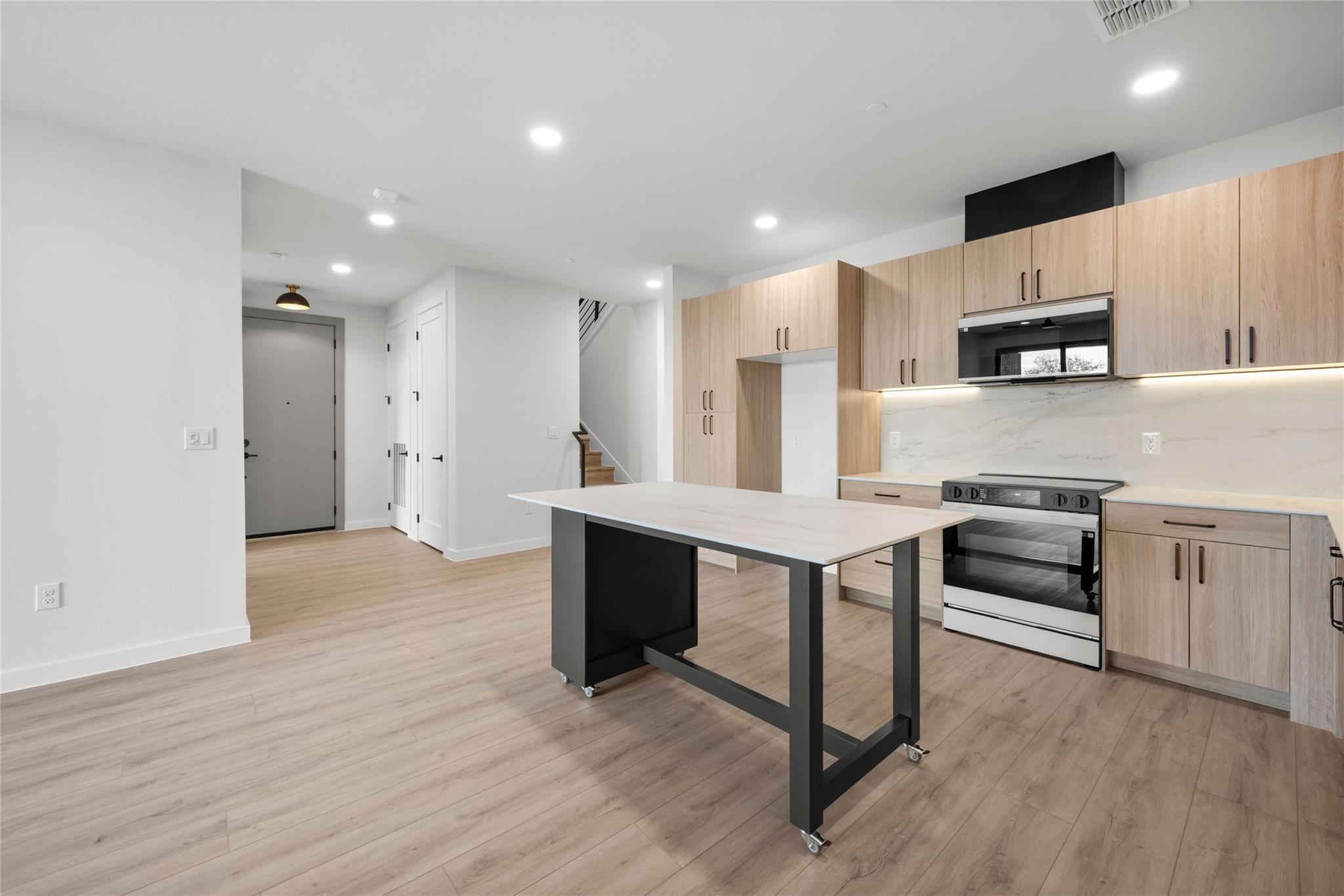634 Central PKWY # 1205