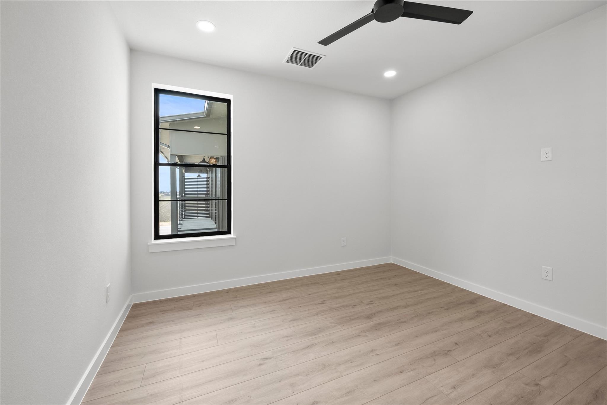 634 Central PKWY # 1205